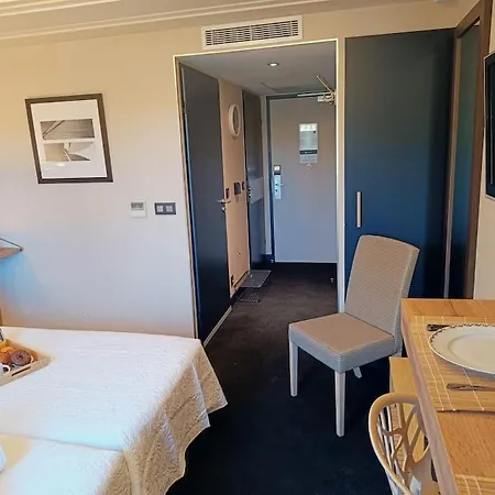 Apartment Climatise, Vue Sur Golf Proche Montpellier